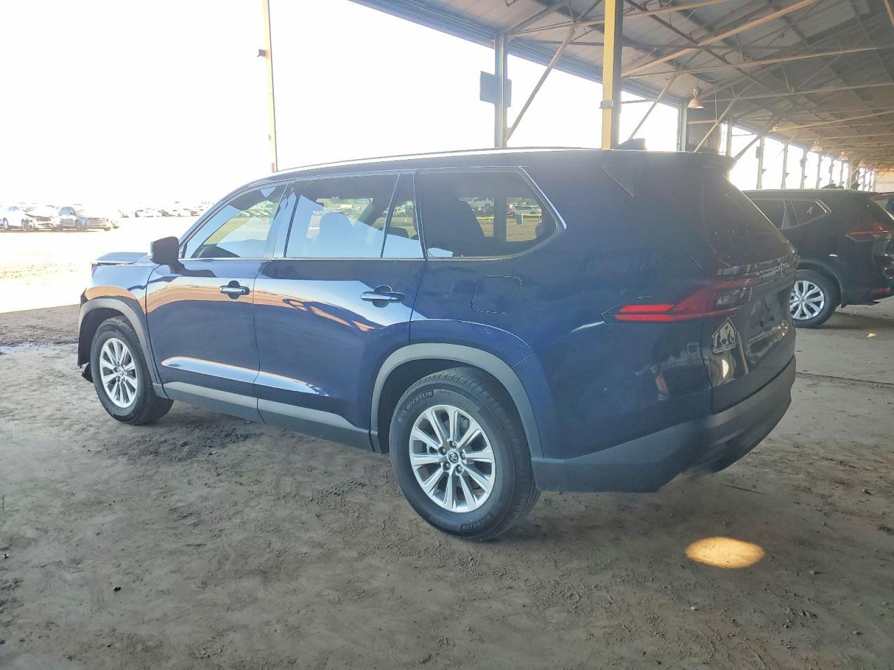 2025 Toyota Grand Highlander Le - zdjęcie 2