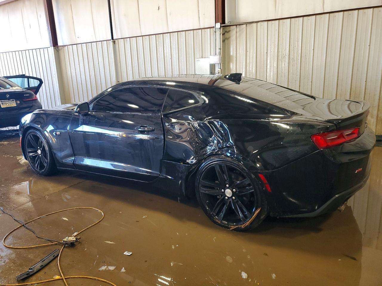 2018 Chevrolet Camaro Lt - zdjęcie 2