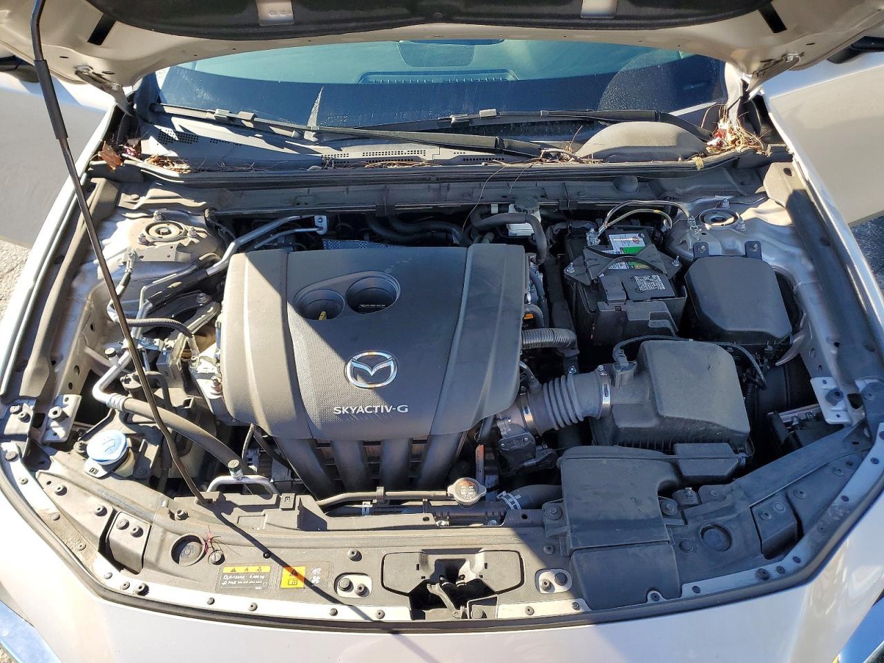 2022 Mazda 3 Preferred - zdjęcie 11