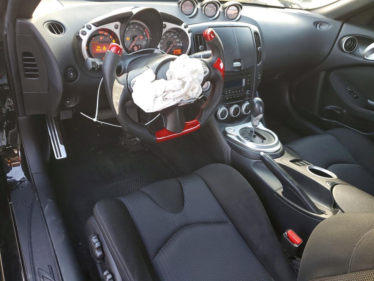 2016 Nissan 370Z Base - zdjęcie 8