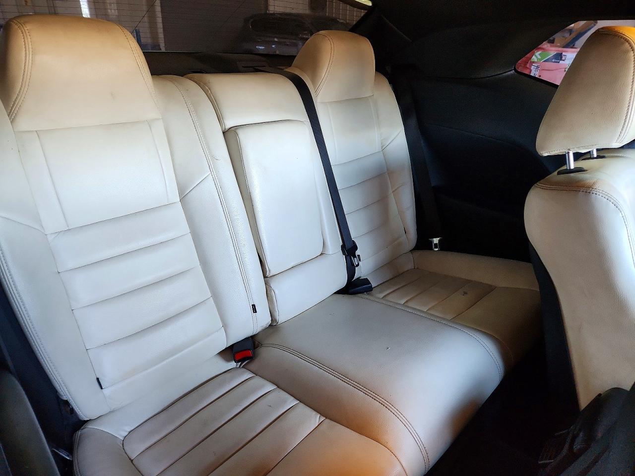 2014 Dodge Challenger R/T - zdjęcie 10