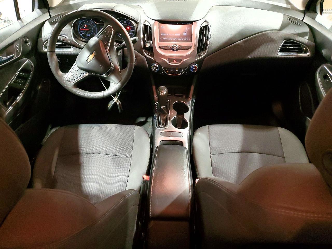 2017 Chevrolet Cruze Lt - zdjęcie 8