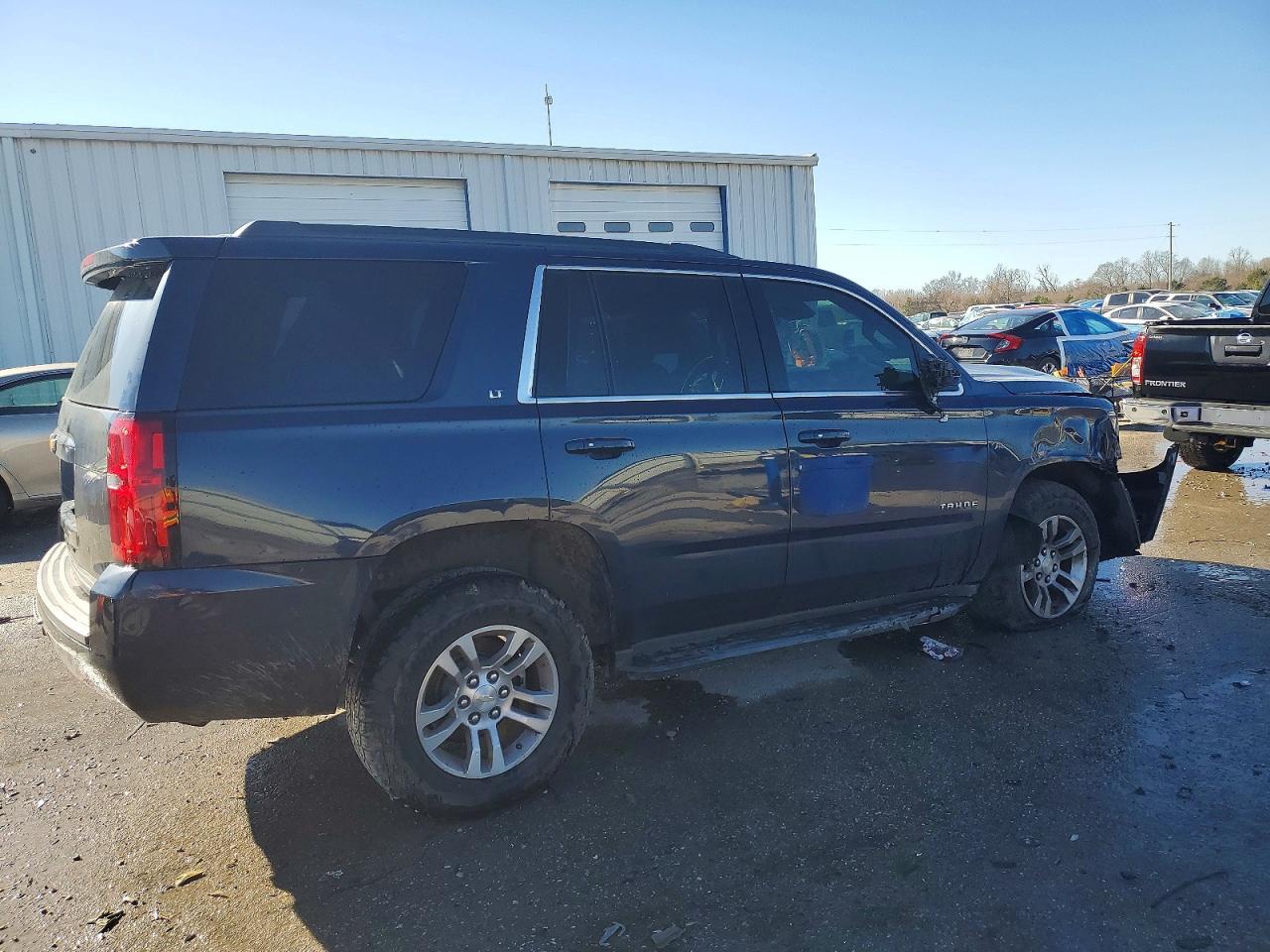 2017 Chevrolet Tahoe C1500 Lt - zdjęcie 3