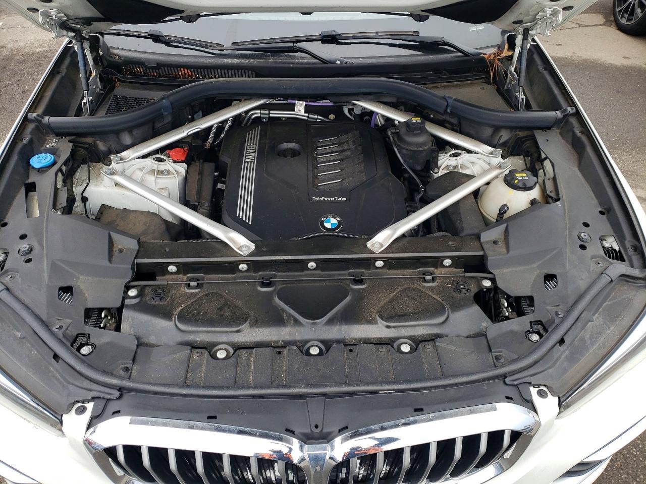 2022 BMW X5 xDrive40I - zdjęcie 12