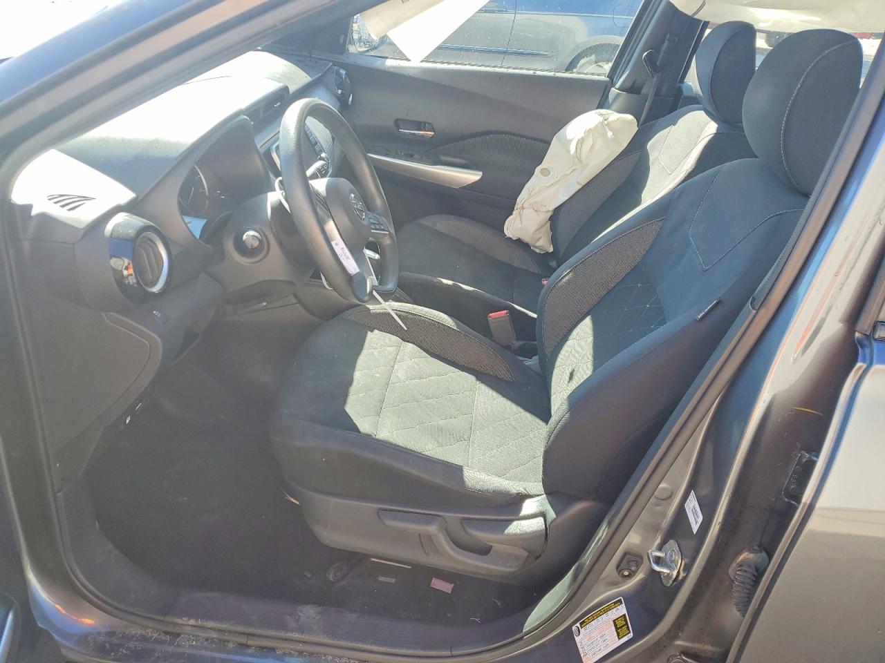 2019 Nissan Kicks S - zdjęcie 7