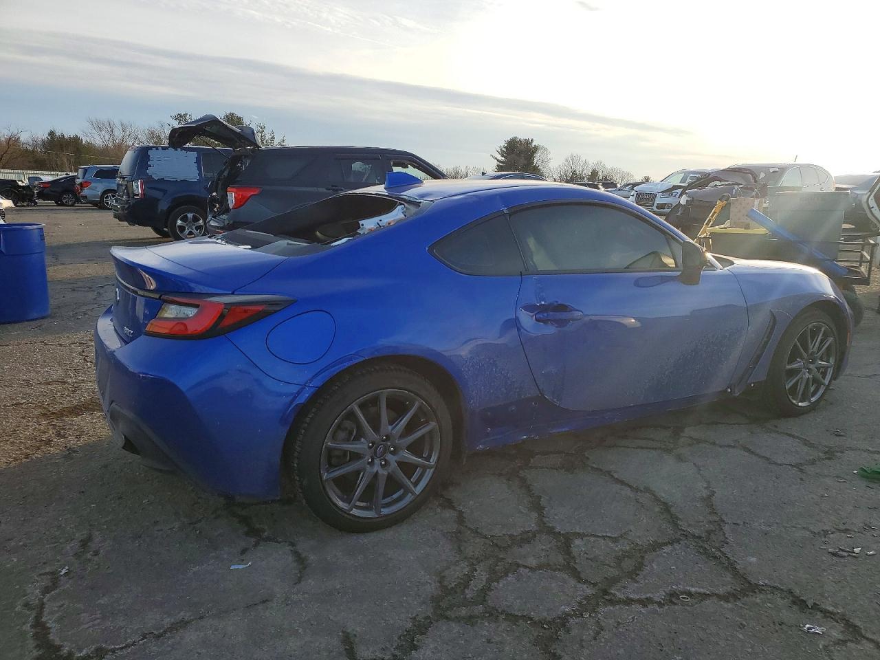 2022 Subaru Brz Premium - zdjęcie 3