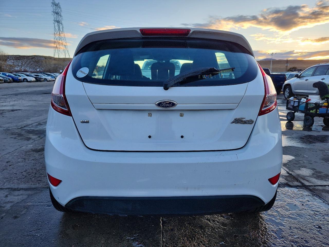 2014 Ford Fiesta Se - zdjęcie 6