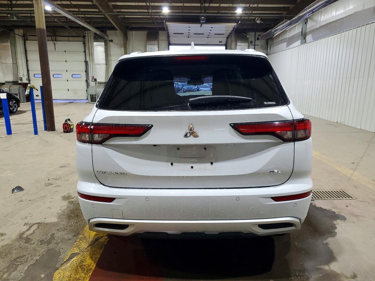 2023 Mitsubishi Outlander Sel - zdjęcie 6