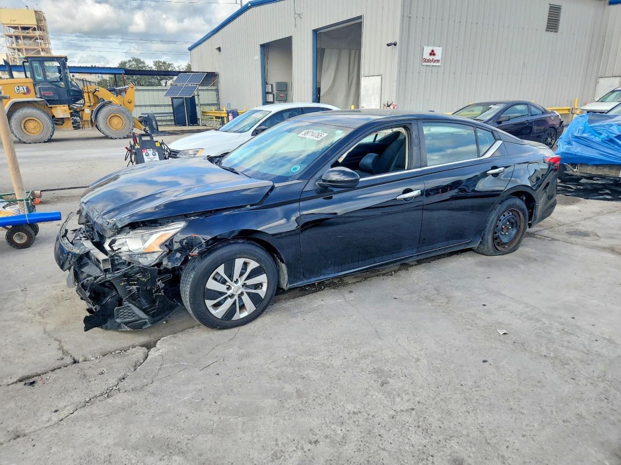 2020 Nissan Altima 2.5 S - zdjęcie główne