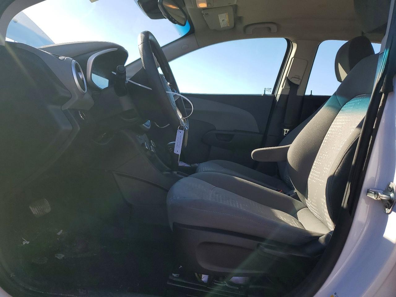 2020 Chevrolet Sonic - zdjęcie 7