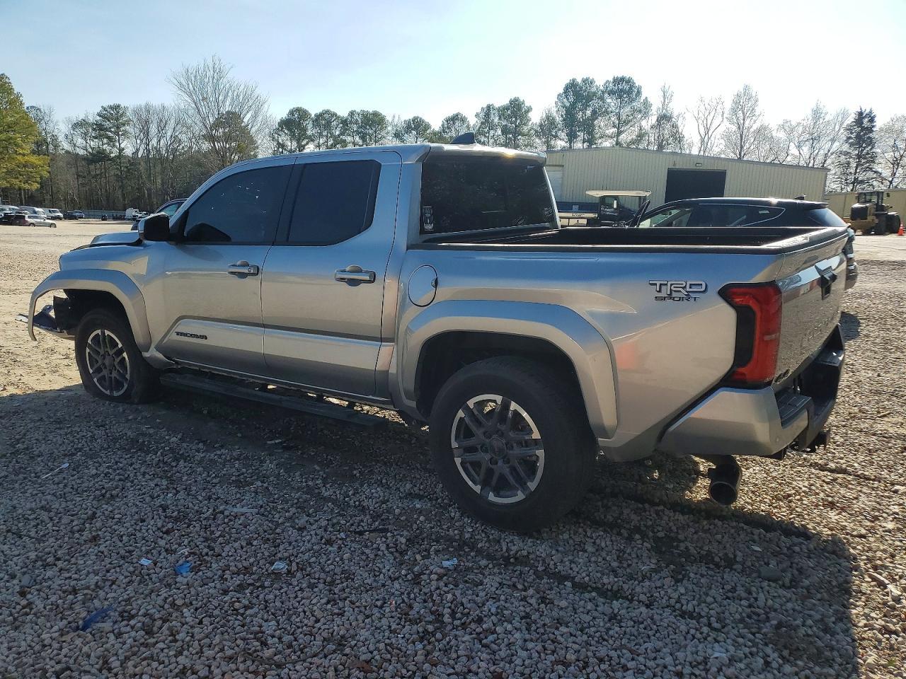 2024 Toyota Tacoma Double Cab - zdjęcie 2
