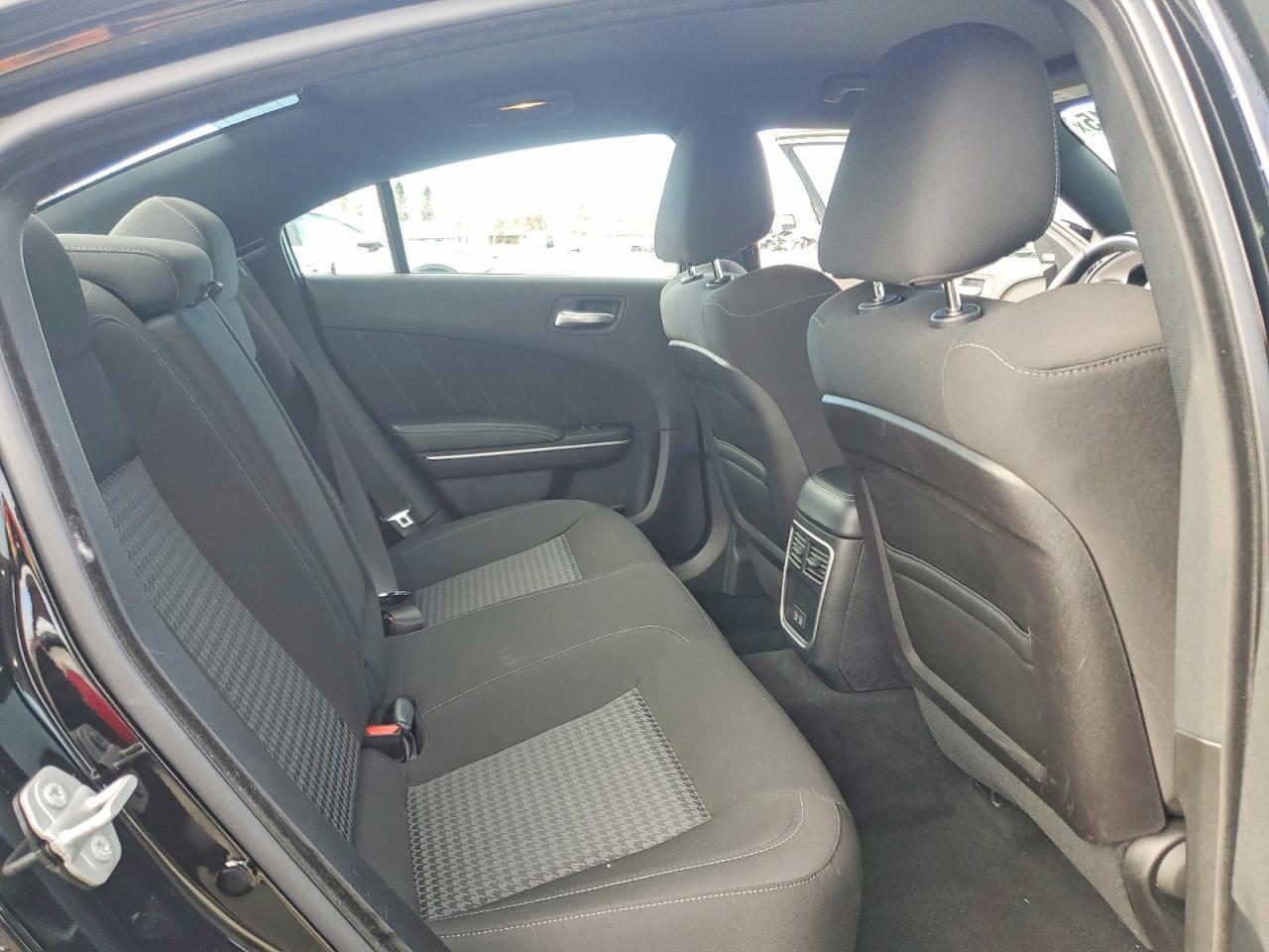 2023 Dodge Charger Gt - zdjęcie 10