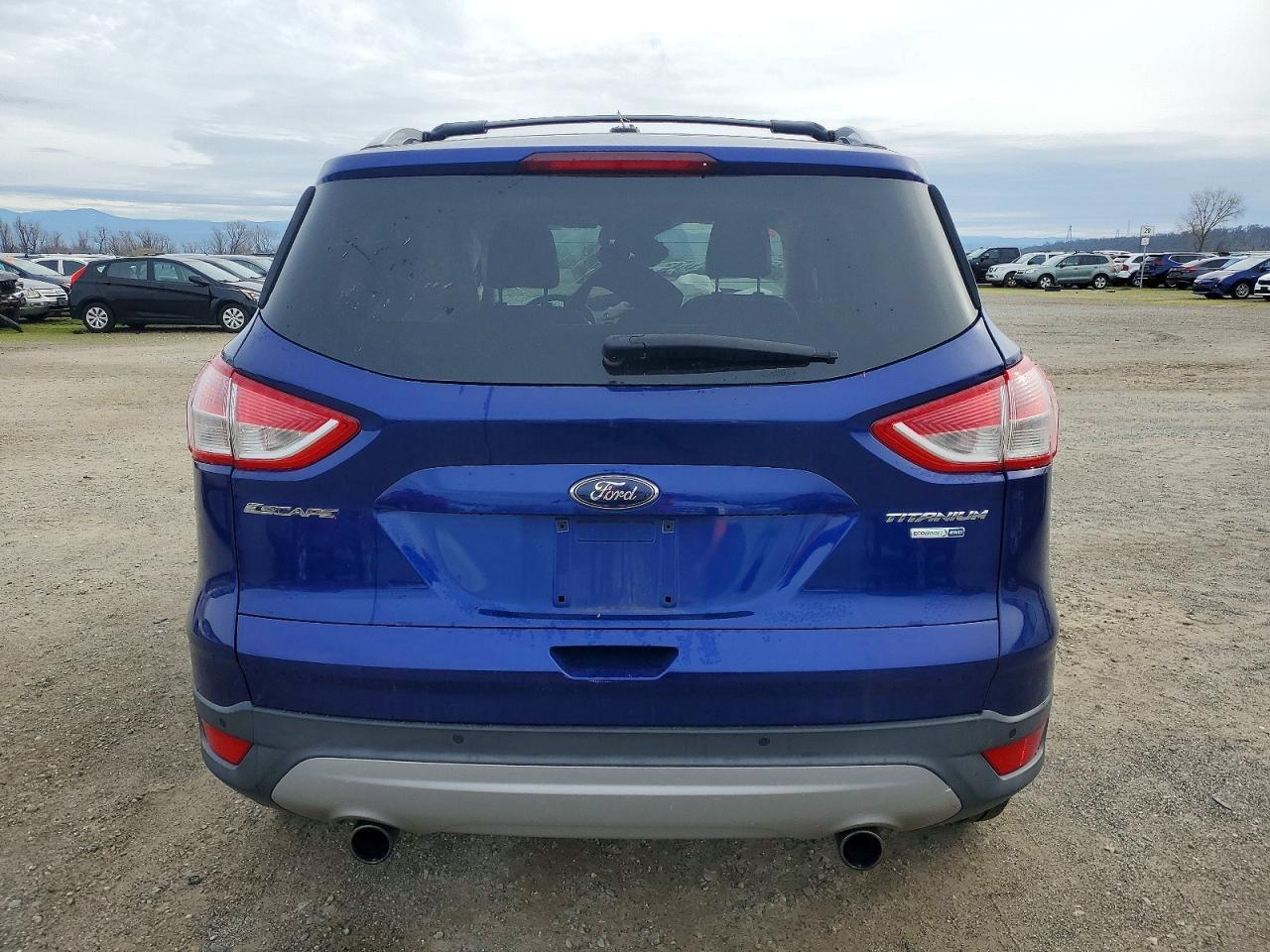 2013 Ford Escape Titanium - zdjęcie 6