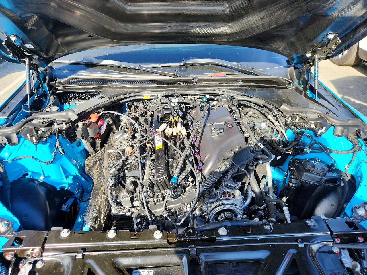 2025 BMW M4 Cs - zdjęcie 11