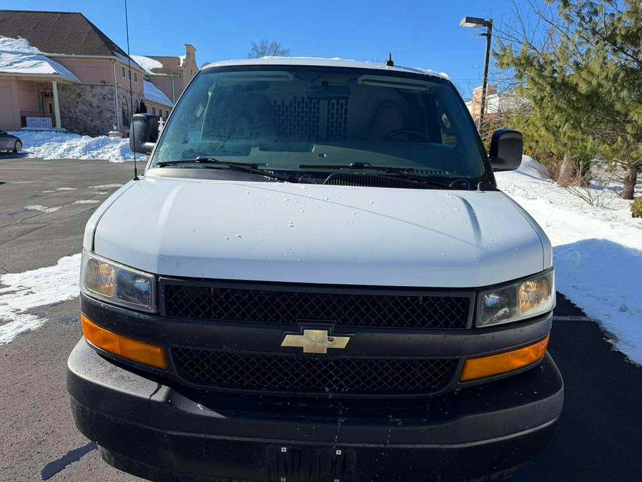 2021 Chevrolet Express G2500 - zdjęcie 5