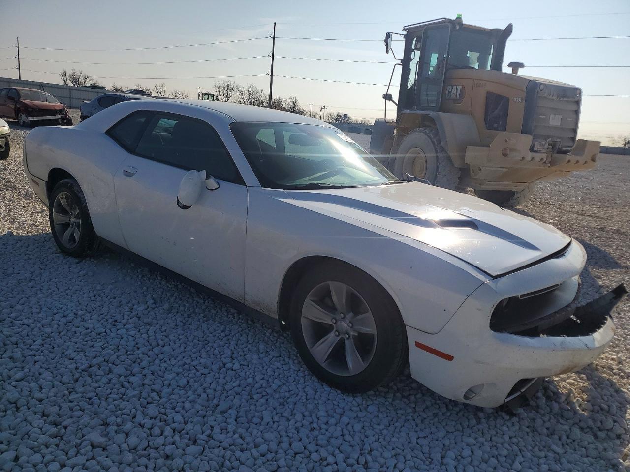 2015 Dodge Challenger Sxt - zdjęcie 4