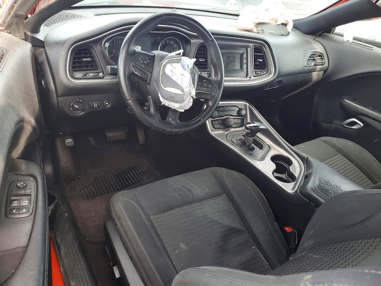 2016 Dodge Challenger Sxt - zdjęcie 8