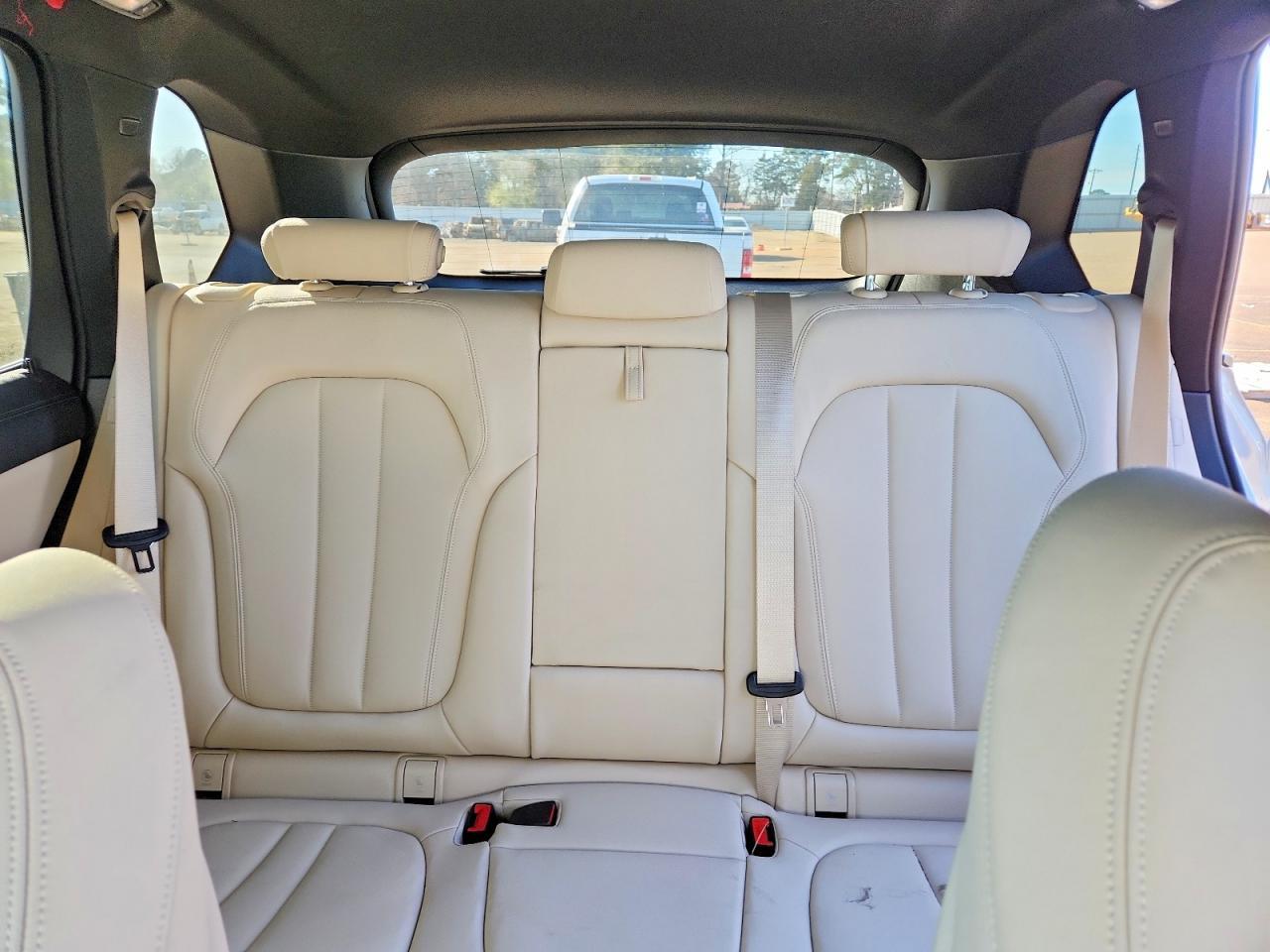 2019 BMW X5 xDrive40I - zdjęcie 10
