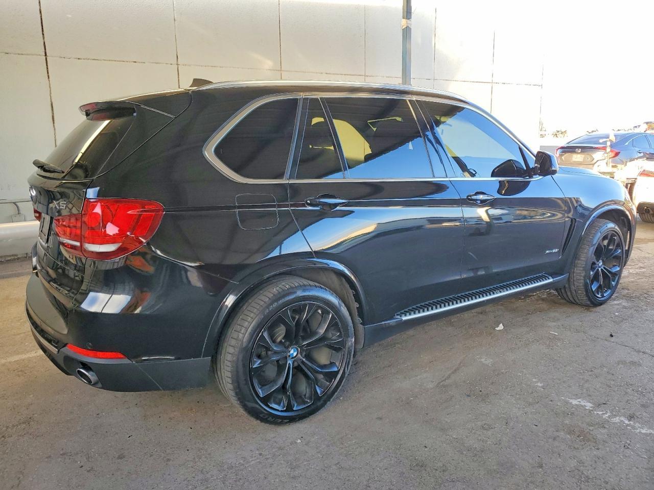2015 BMW X5 xDrive35I - zdjęcie 3