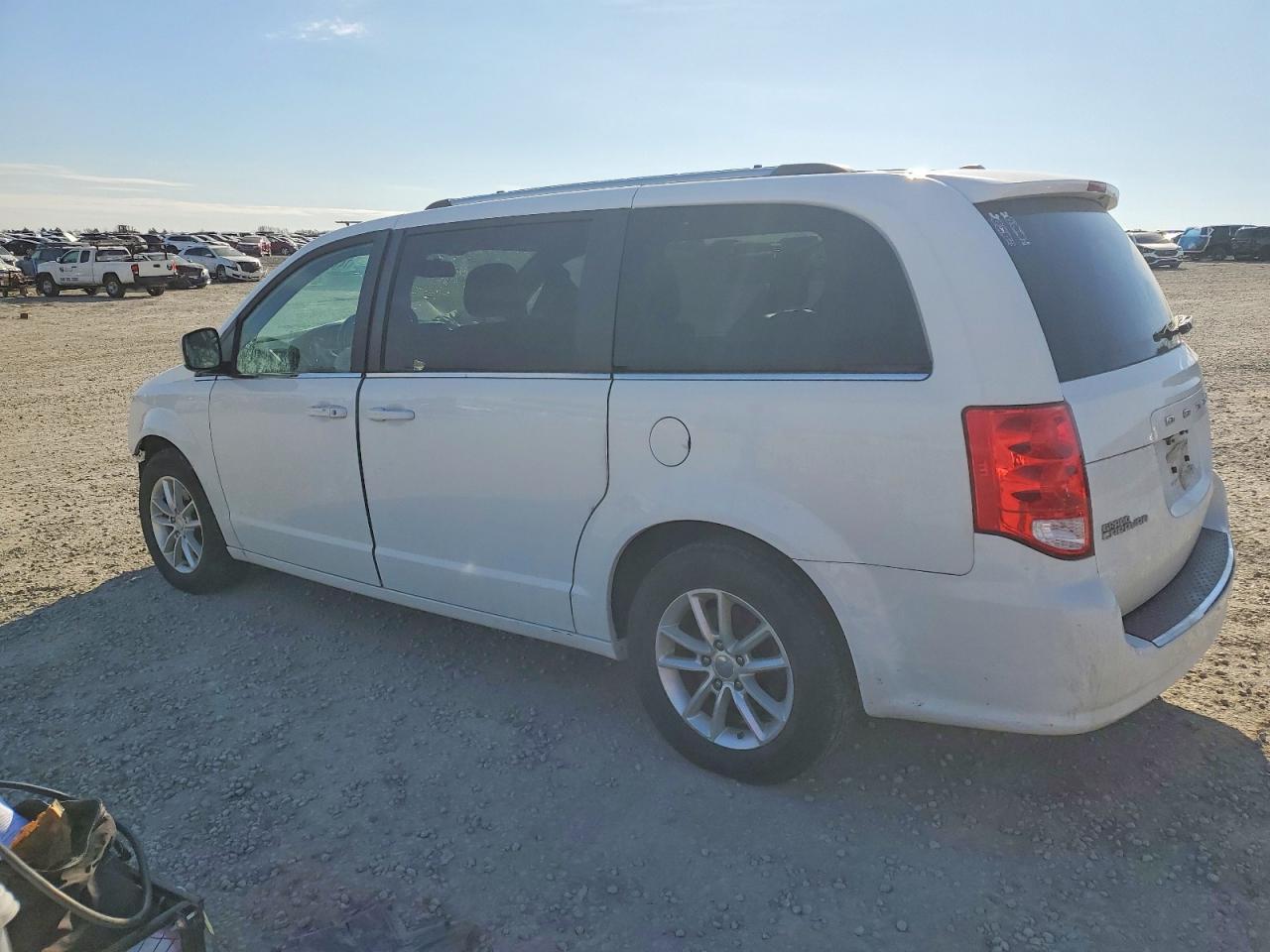 2020 Dodge Grand Caravan Sxt - zdjęcie 2