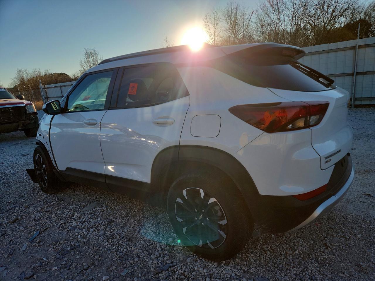 2023 Chevrolet Trailblazer Lt - zdjęcie 2