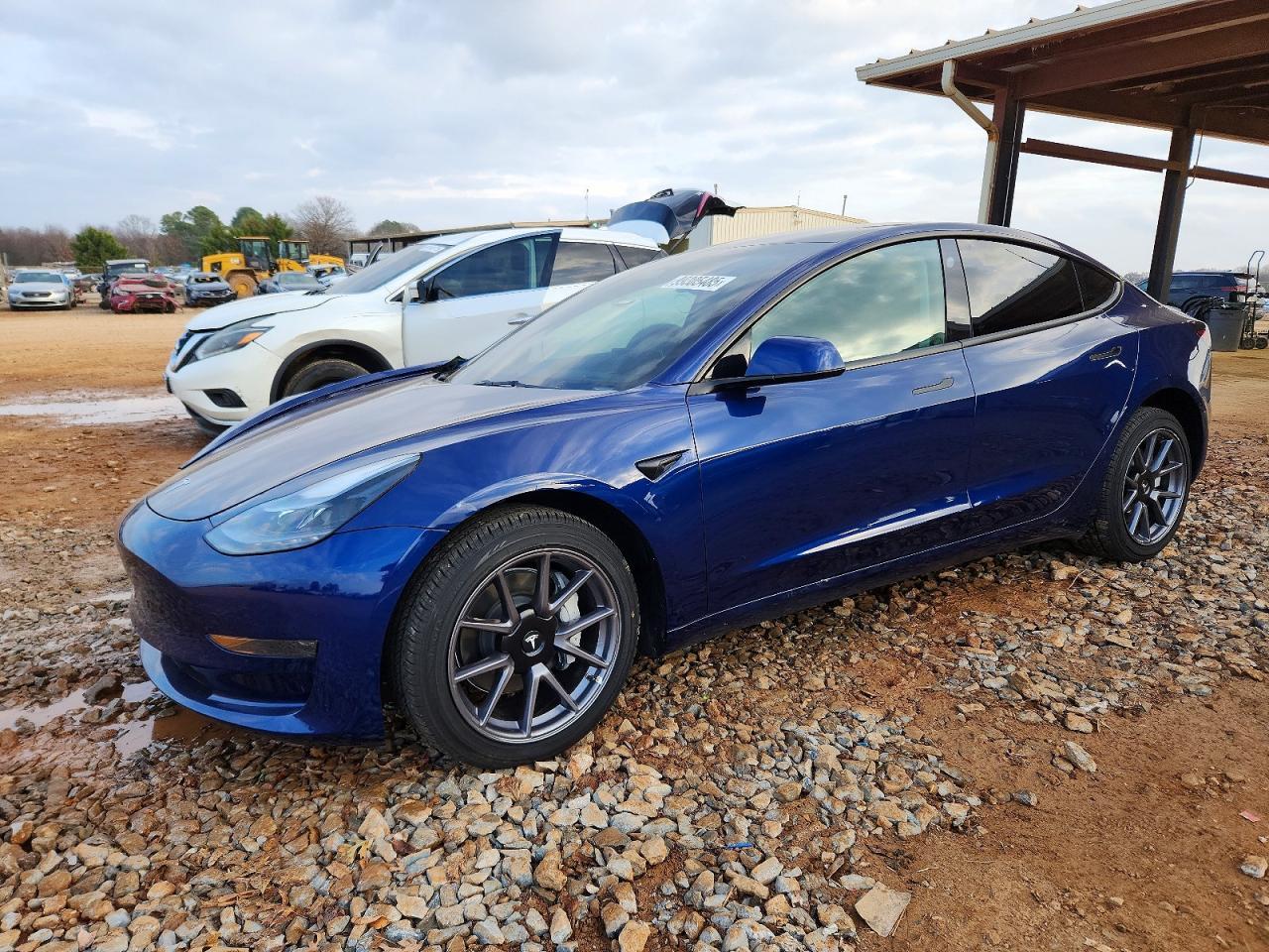 2023 Tesla Model 3 - zdjęcie główne