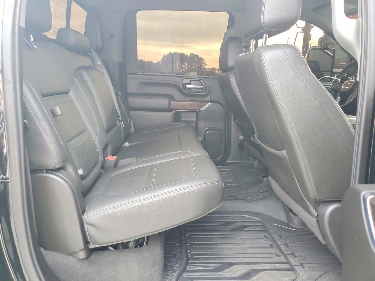 2015 GMC Sierra K2500 Denali - zdjęcie 11