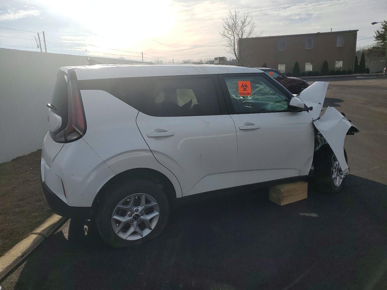 2023 Kia Soul Lx - zdjęcie 3