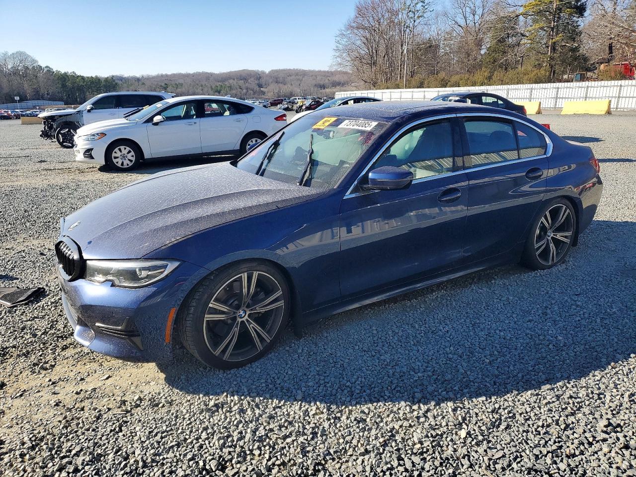 2019 BMW 330I - zdjęcie główne