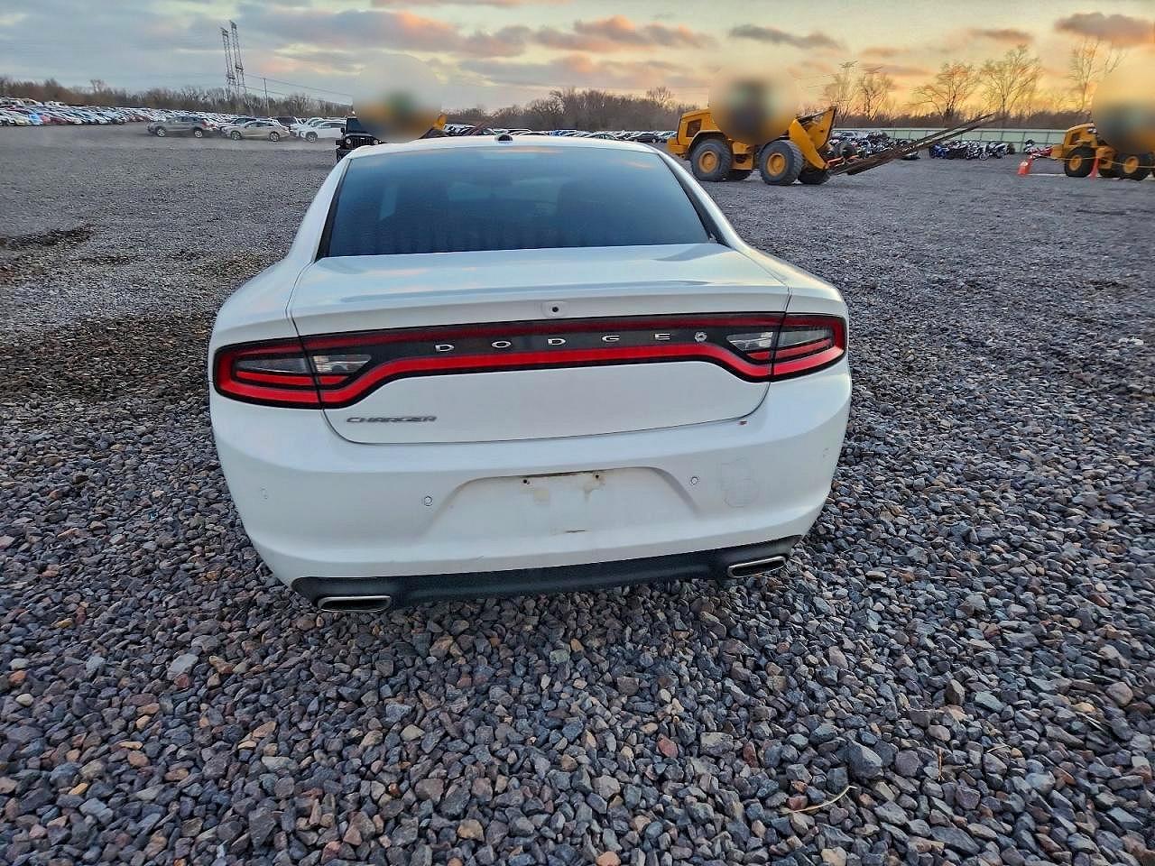 2021 Dodge Charger Sxt - zdjęcie 6