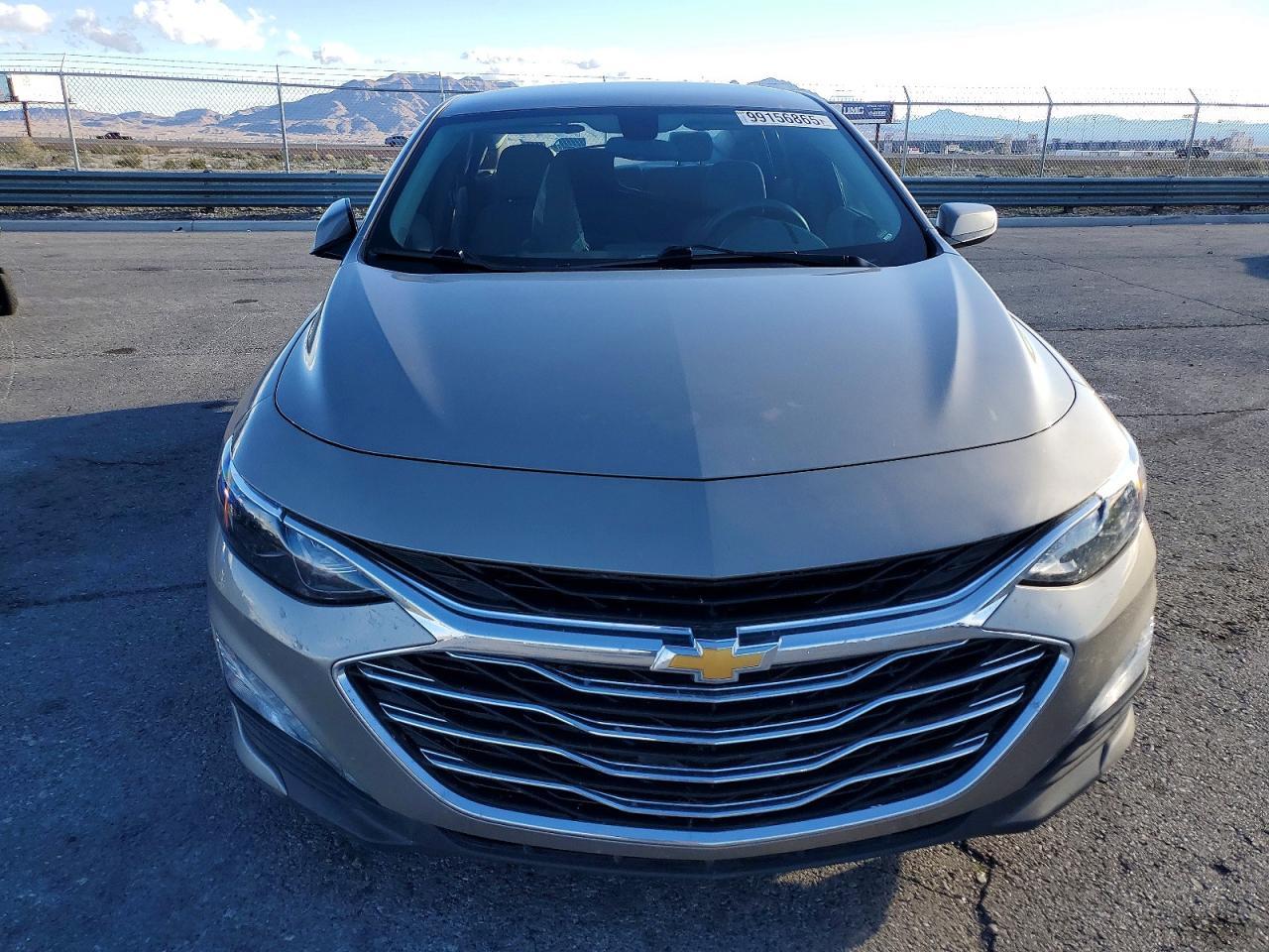 2022 Chevrolet Malibu Lt - zdjęcie 5