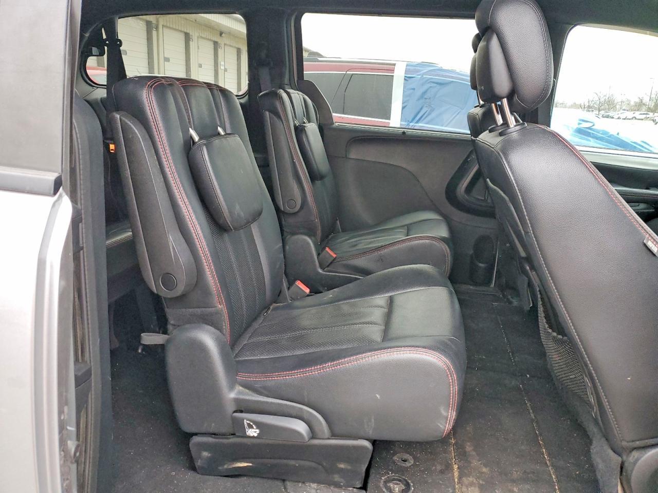 2018 Dodge Grand Caravan Gt - zdjęcie 11