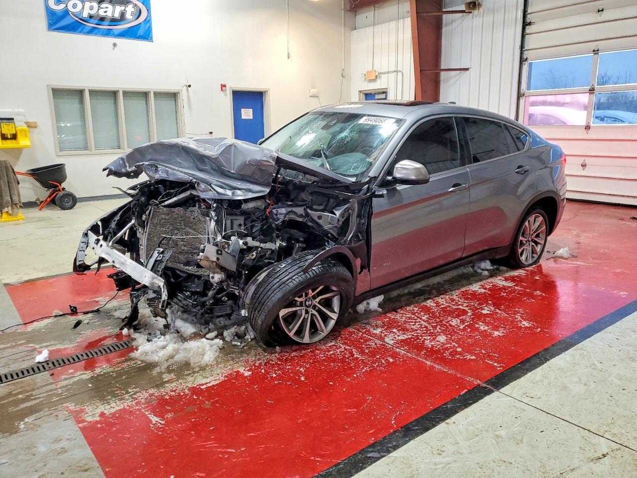 2017 BMW X6 xDrive35I - zdjęcie główne