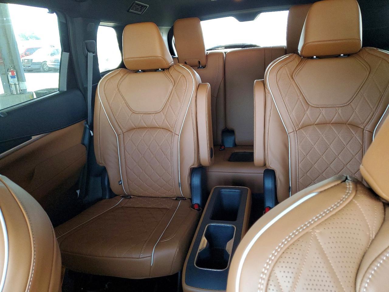 2025 Infiniti Qx60 Autograph - zdjęcie 10