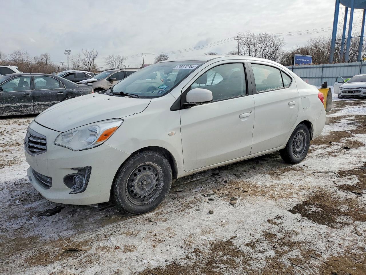 2018 Mitsubishi Mirage - zdjęcie główne