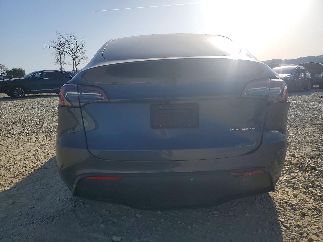 2023 Tesla Model Y - zdjęcie 6