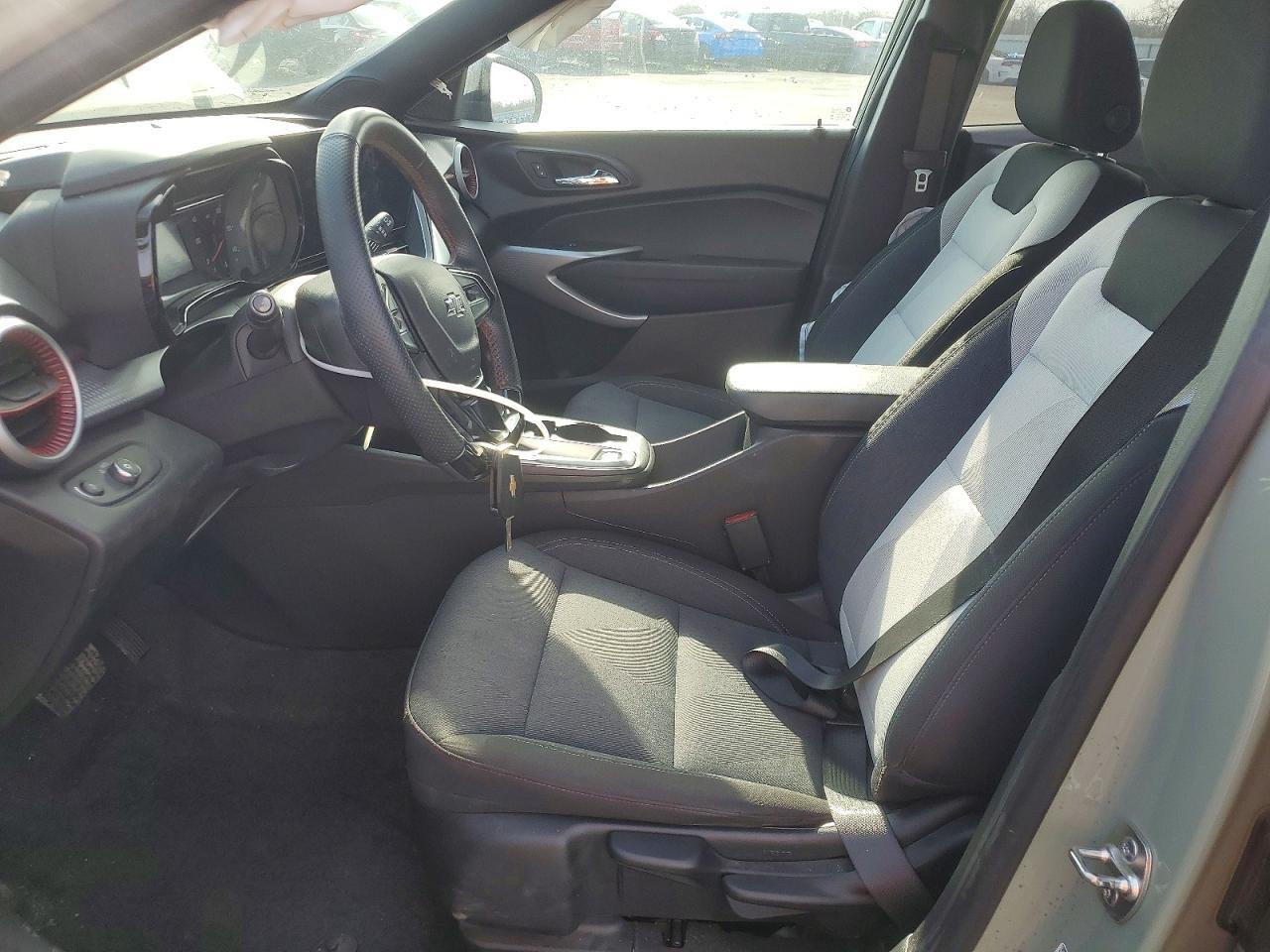 2024 Chevrolet Trax 1Rs - zdjęcie 7