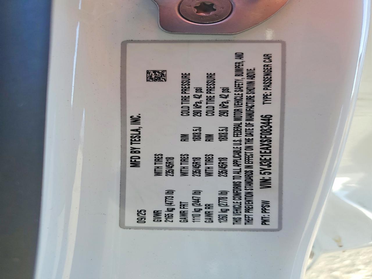 2025 Tesla Model 3 - zdjęcie 12