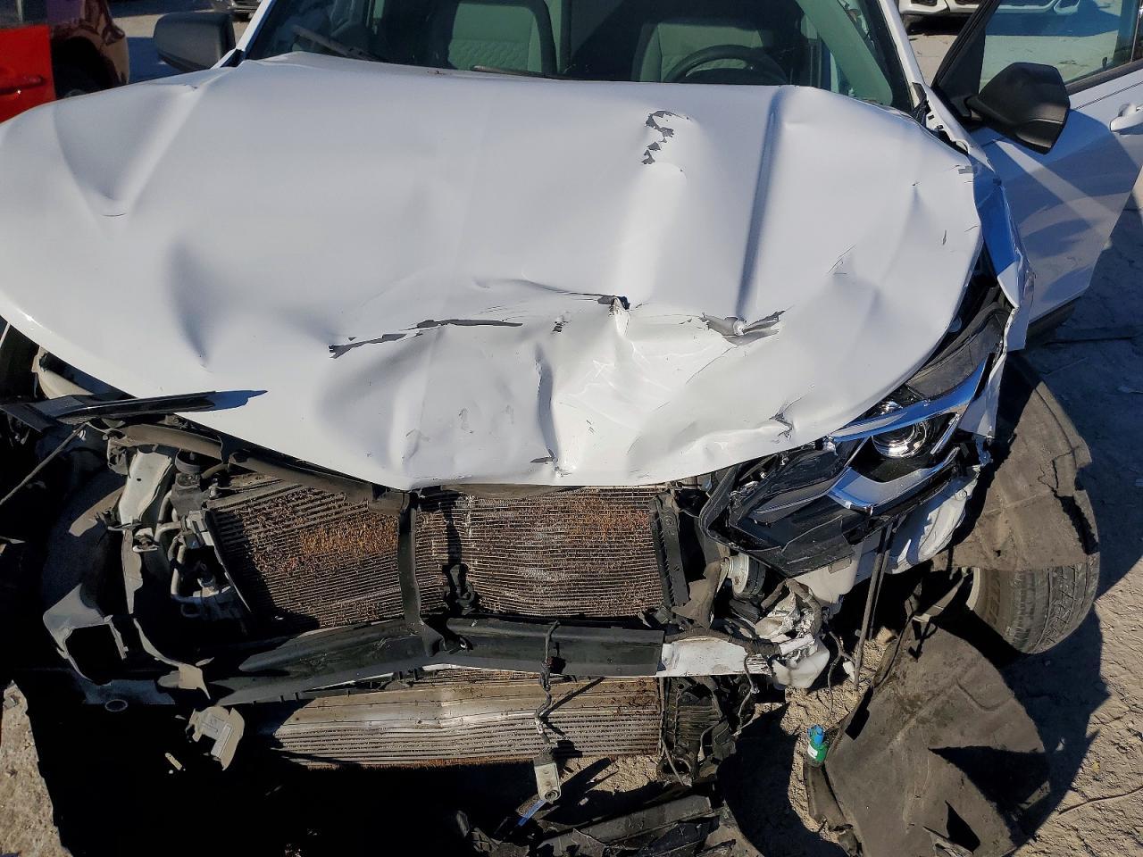 2019 Chevrolet Equinox Ls - zdjęcie 12