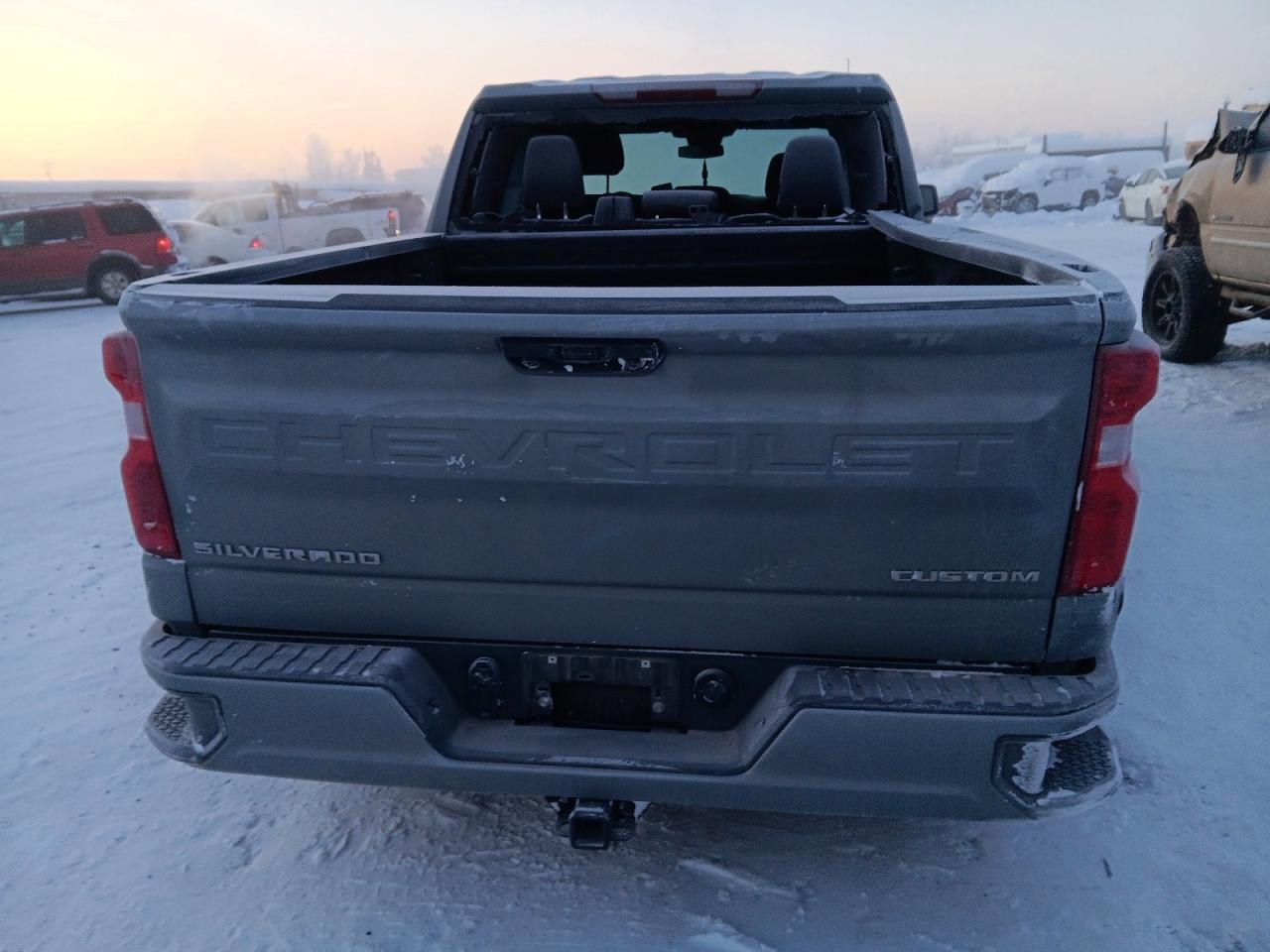 2025 Chevrolet Silverado K1500 Custom - zdjęcie 6