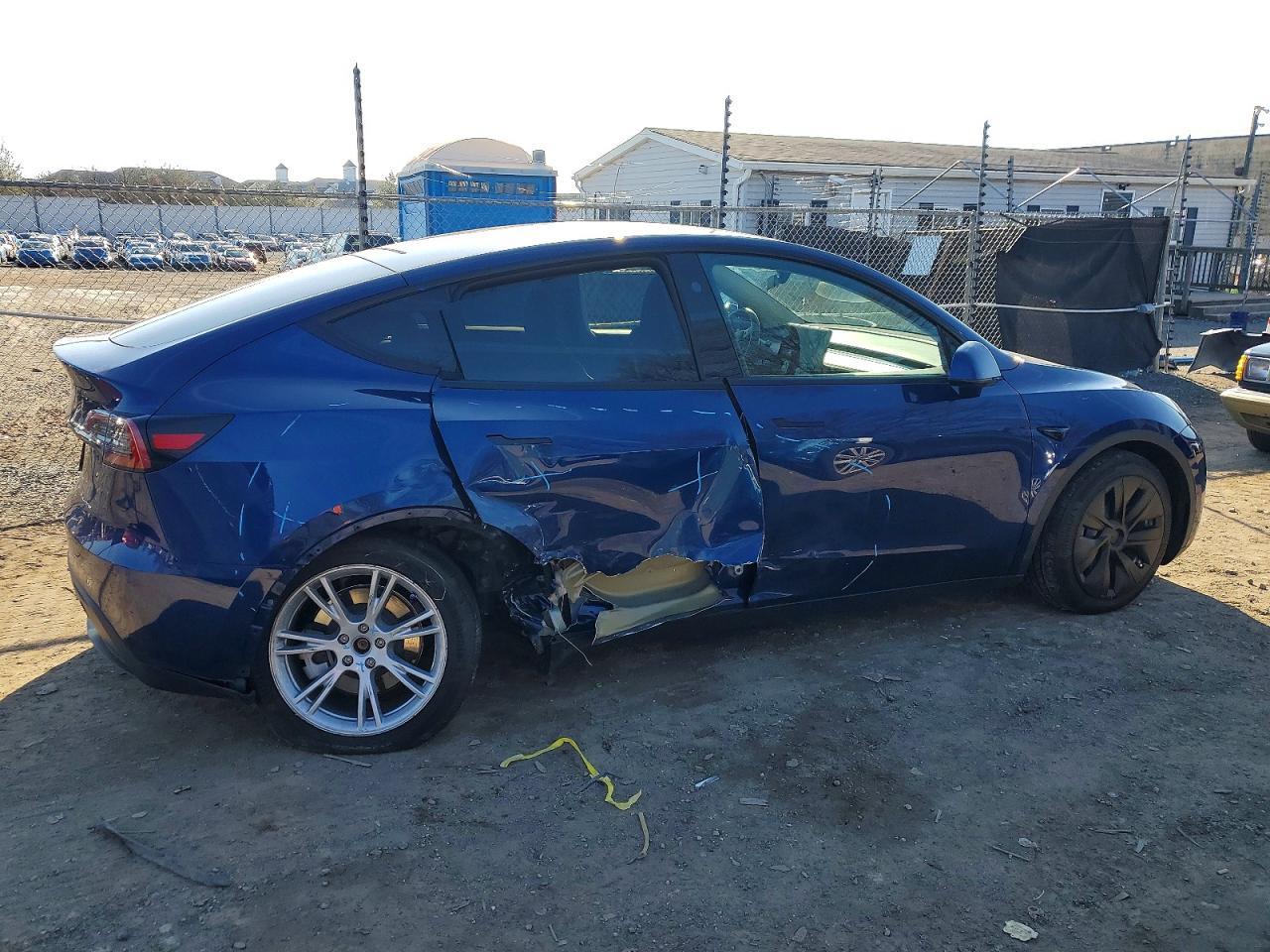 2023 Tesla Model Y - zdjęcie 3