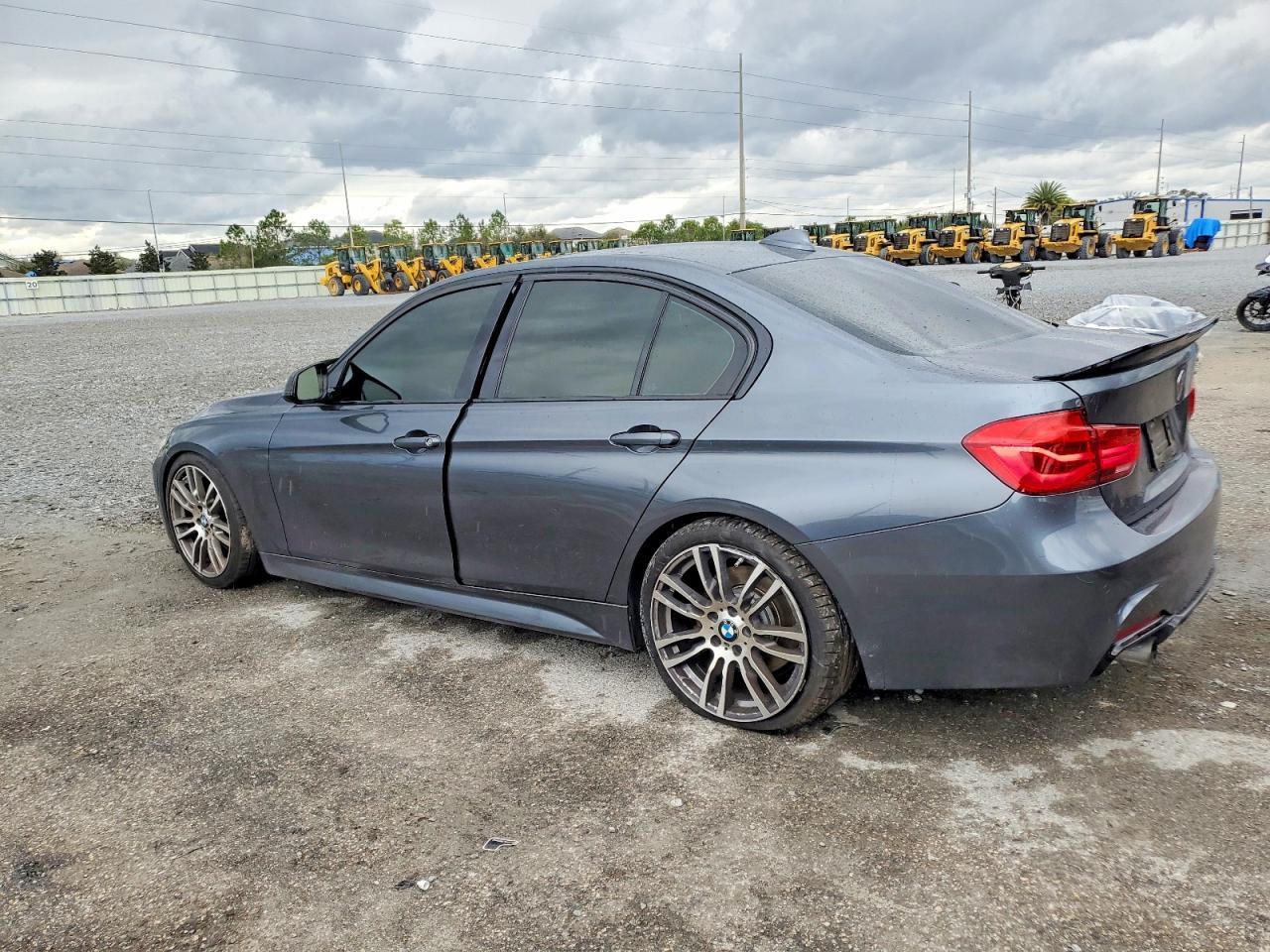 2017 BMW 340 I - zdjęcie 2