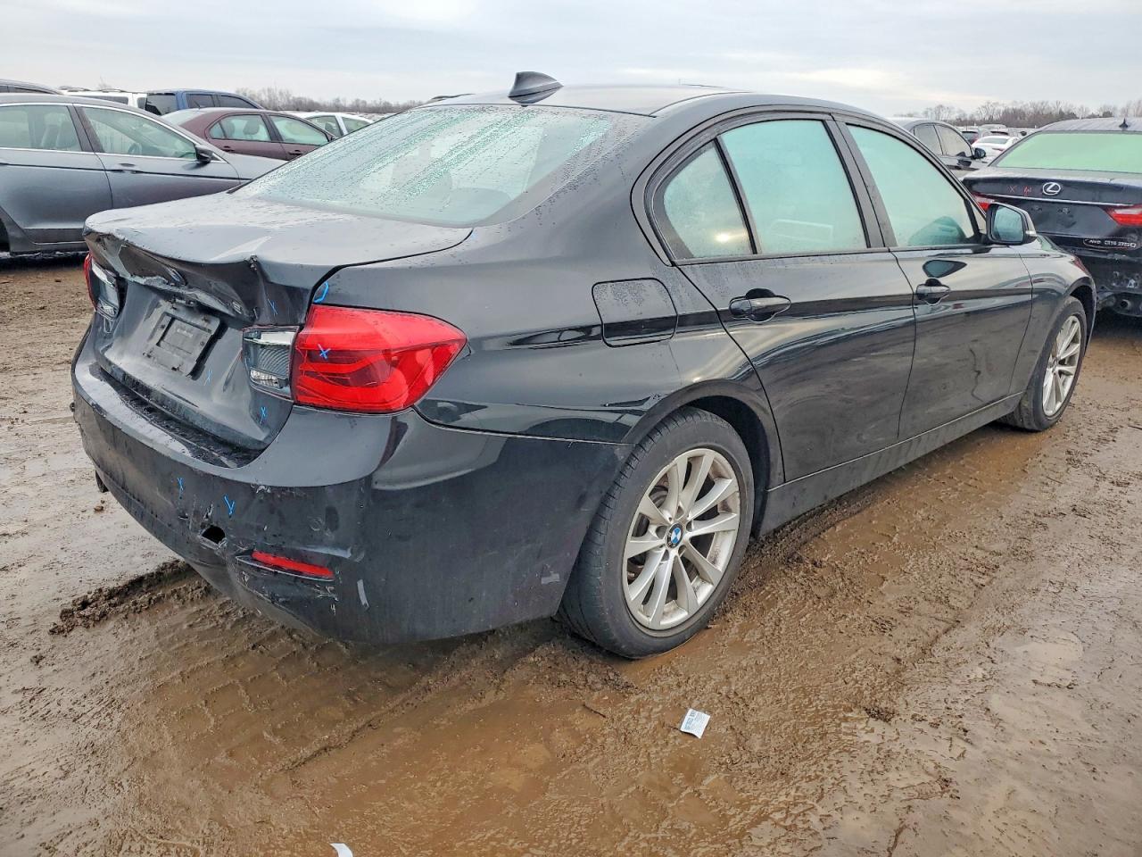 2017 BMW 320 Xi - zdjęcie 3