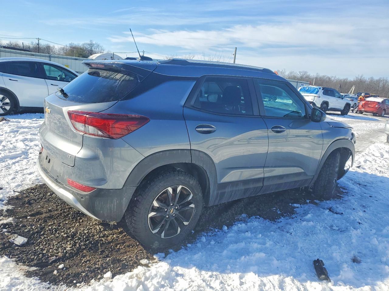 2021 Chevrolet Trailblazer Lt - zdjęcie 3