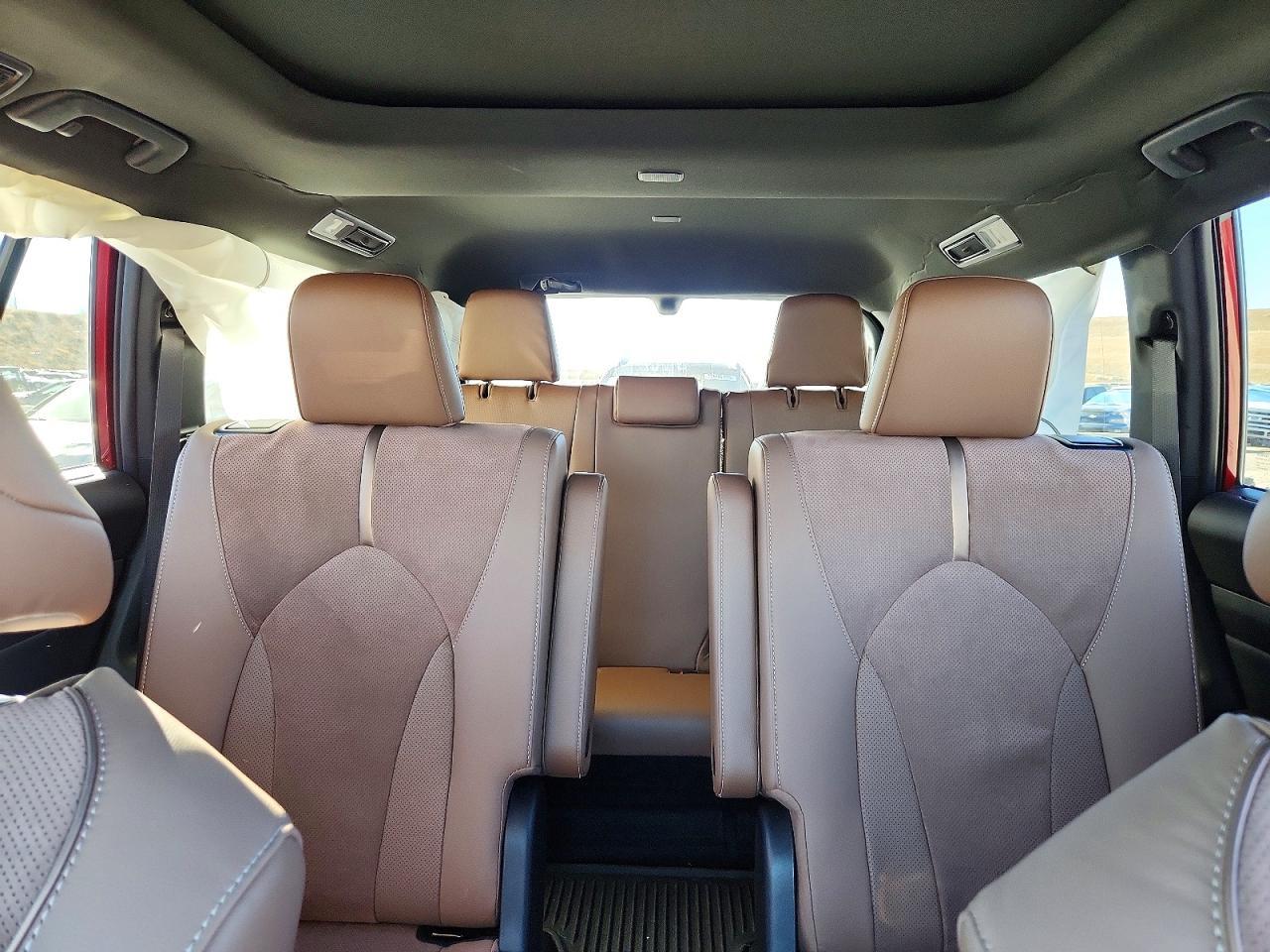 2026 Toyota Grand Highlander Limited - zdjęcie 10