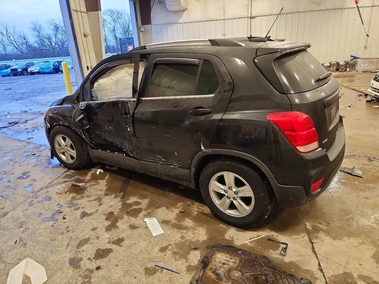 2020 Chevrolet Trax 1Lt - zdjęcie 2