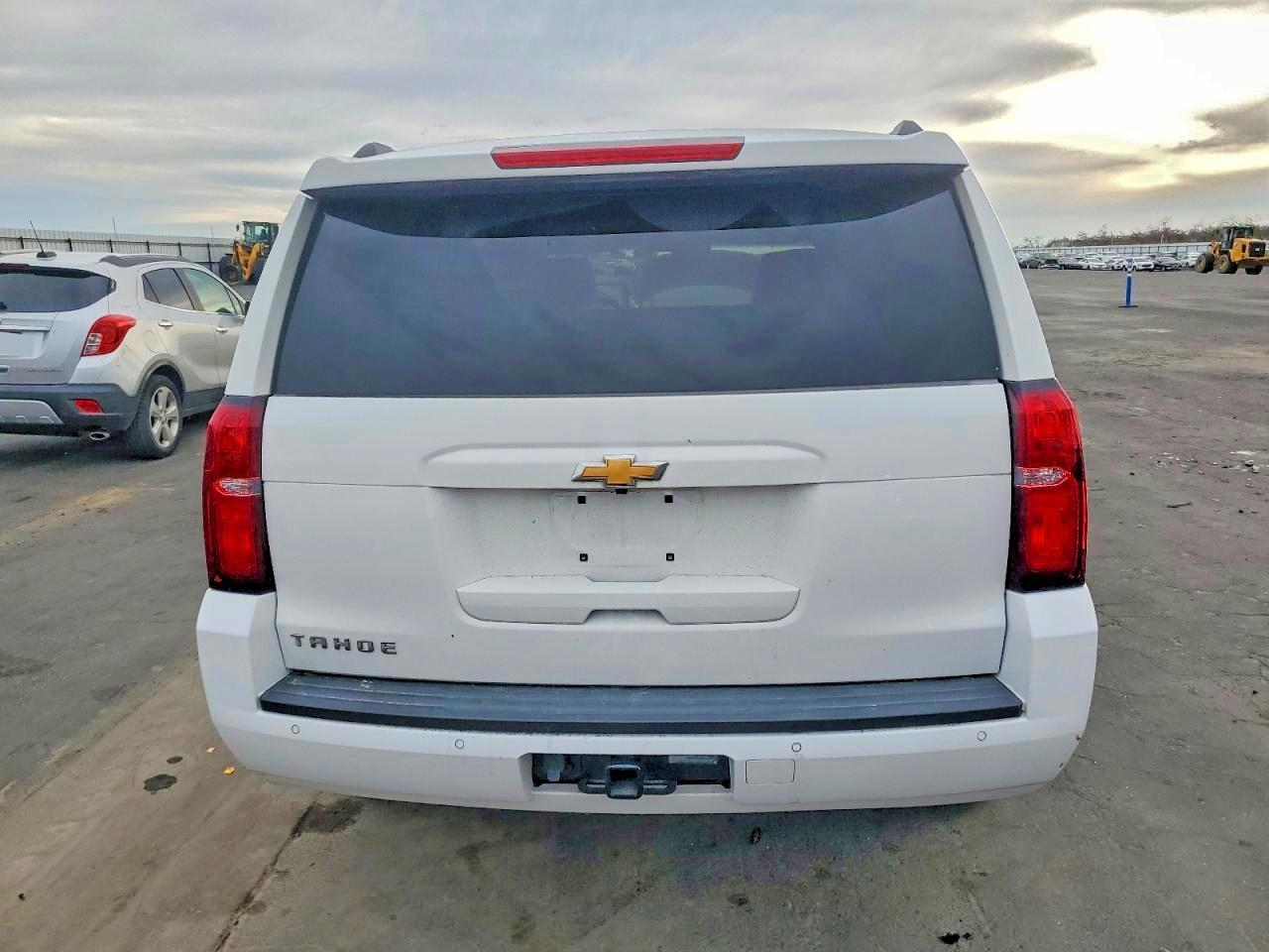 2020 Chevrolet Tahoe C1500 Lt - zdjęcie 6