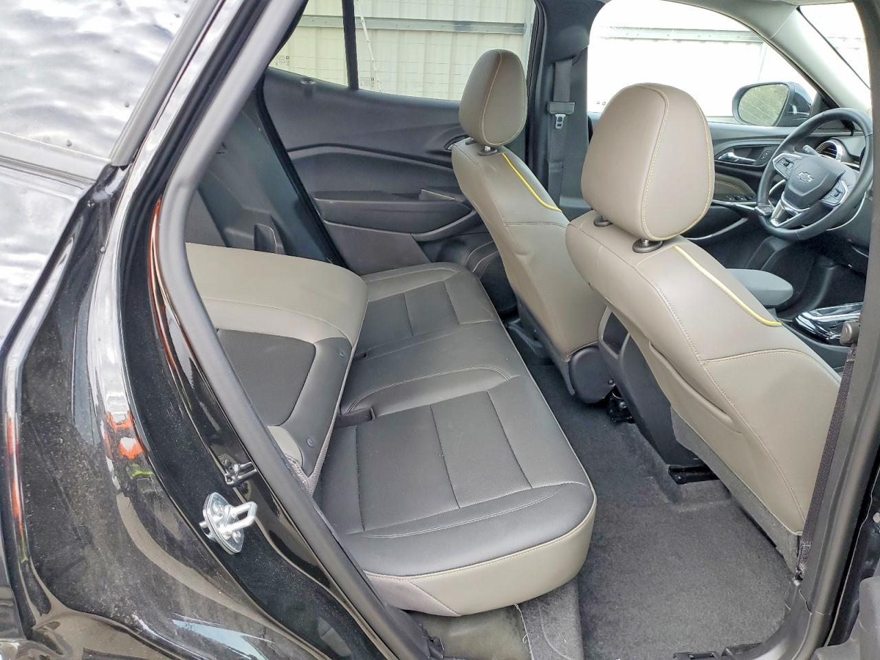 2025 Chevrolet Trax Activ - zdjęcie 11