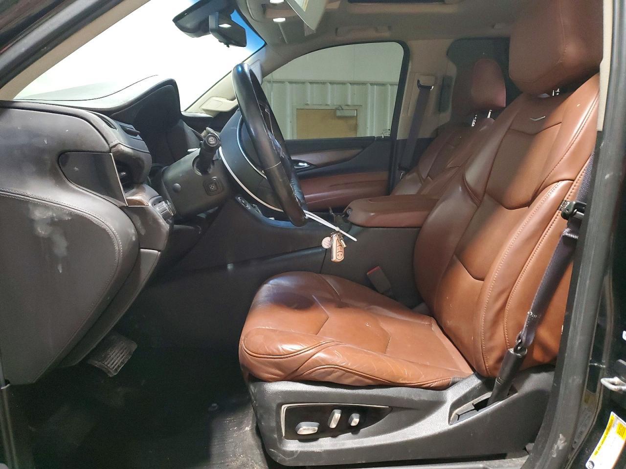 2017 Cadillac Escalade Premium Luxury - zdjęcie 7