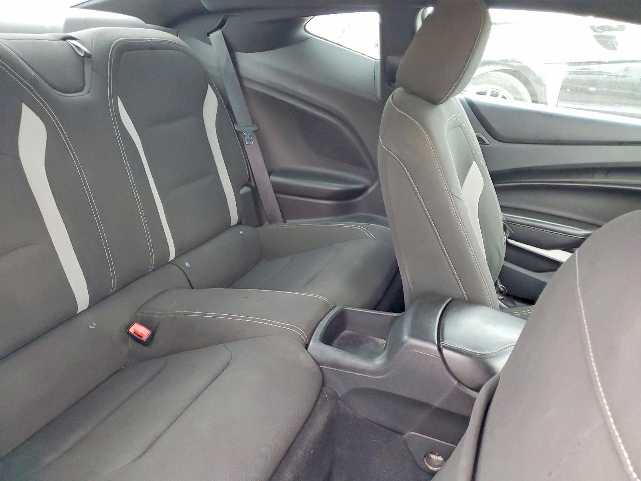 2019 Chevrolet Camaro Ls - zdjęcie 10